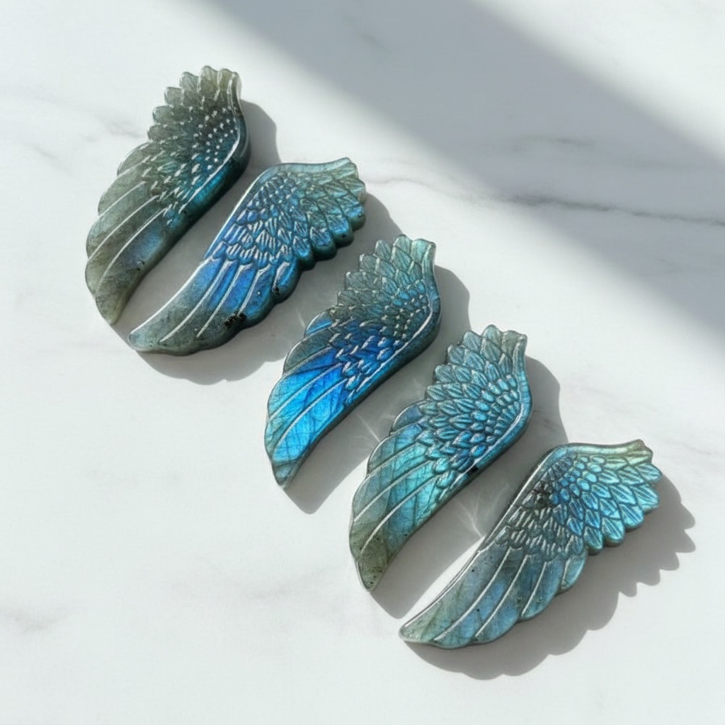 A labradorite wing carving, an - Office Furniture In China recension och pris